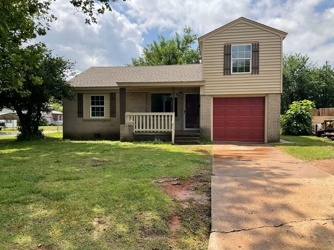 3 Bed 1 Bath Newly Remodeled Home in Del City - 3 Bed 1 Bath Newly Remodeled Home in Del City