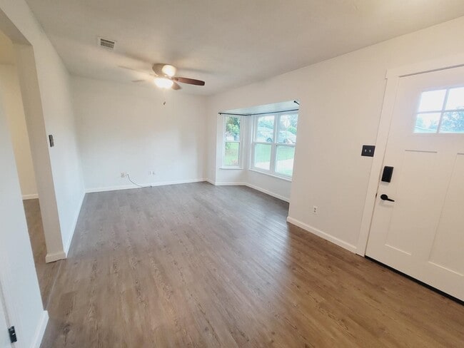 Photo - 2136 Little River Ln
