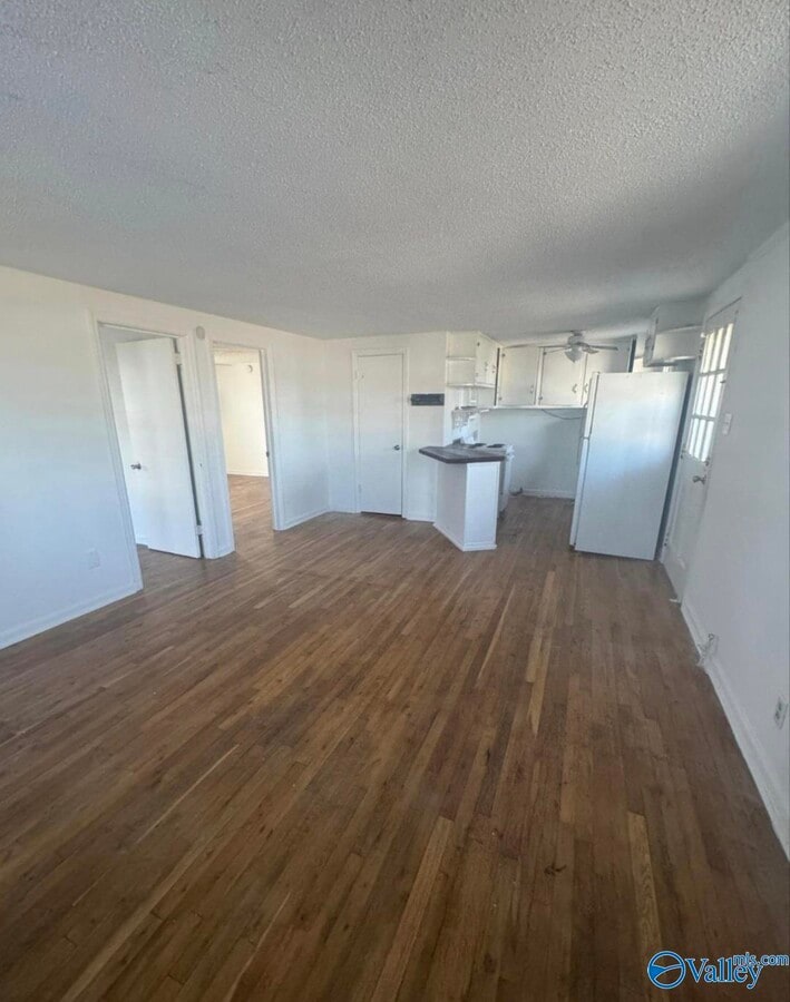 Photo - 118 Brockway Ave