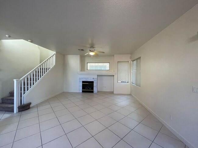 Photo - Carry Over Showing: This property has been shown before and will be rented to the first most qual...