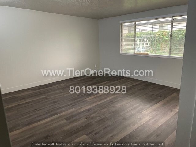 Photo - Limited-time offer: $500 off first months ... Unit B