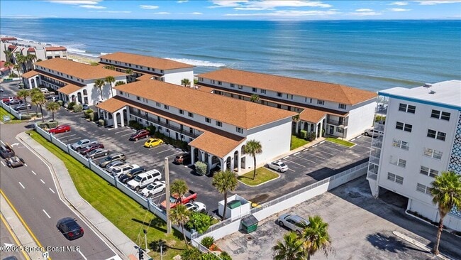 Photo - 199 Jimmy Buffett Mem Hwy Unit D201