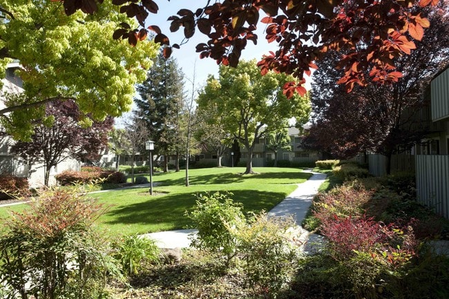 Cherrywood Apartments