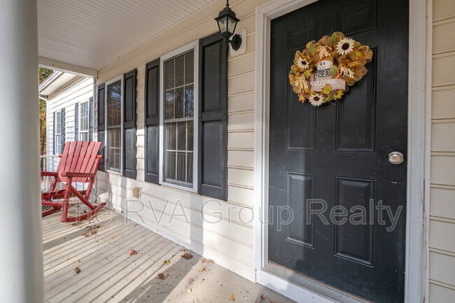 Photo - 79 River Run Ln