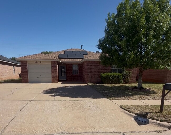 Building Photo - 3BED/2BATH/1 CAR GARAGE: AVAILABLE JUNE 15TH IN LISD!!