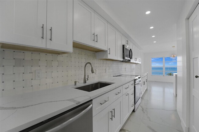 Photo - 3900 Galt Ocean Dr Unit 511