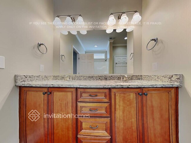 Photo - 250 Denby Cir