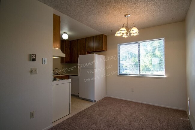 Photo - 3950 Manhattan Ave Unit B2