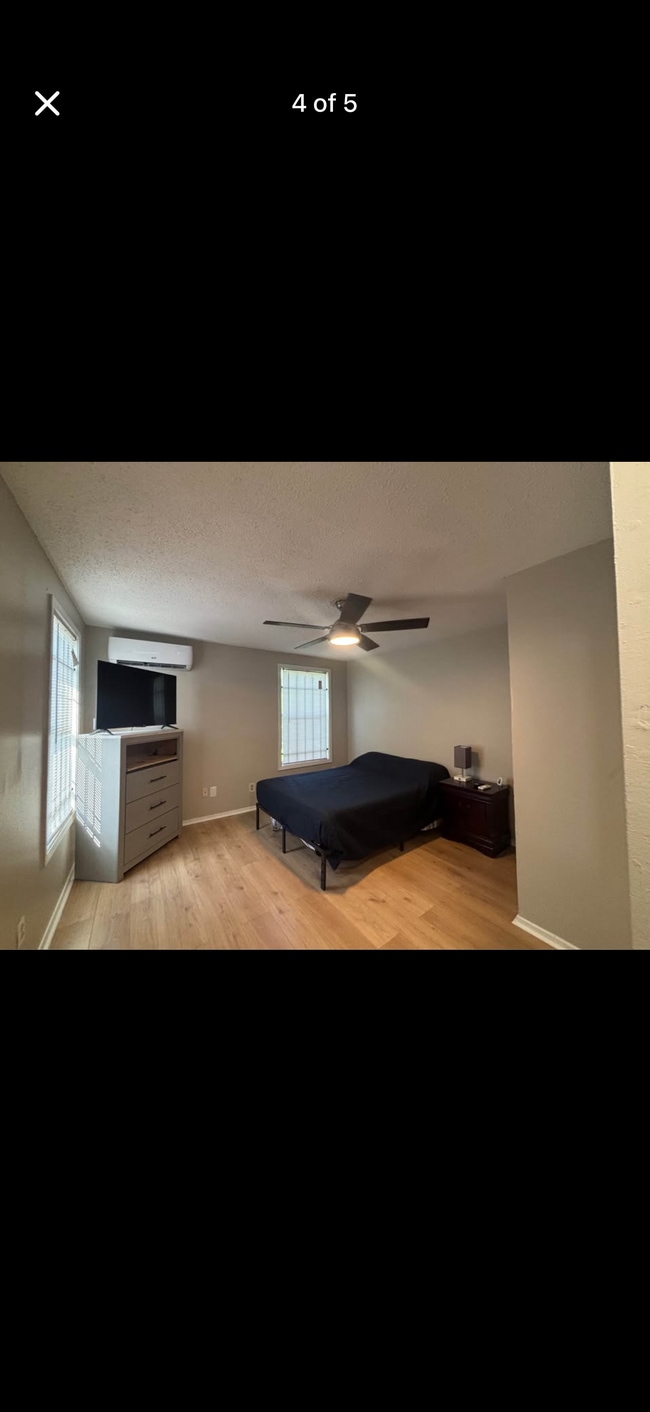 Photo - 4017 Spurgeon Dr Unit 4017 Spurgeon Drive B
