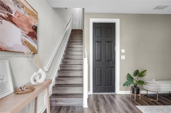 Photo - 447 Corte Madera Ln