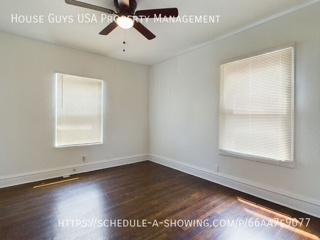 Photo - 3939 Troost Ave