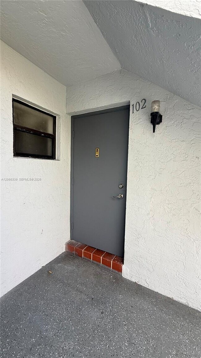 Photo - 2750 W 63rd Pl Unit 12-24