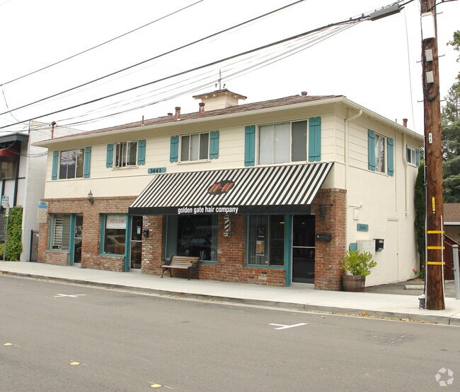 Photo - 3441 Golden Gate Way