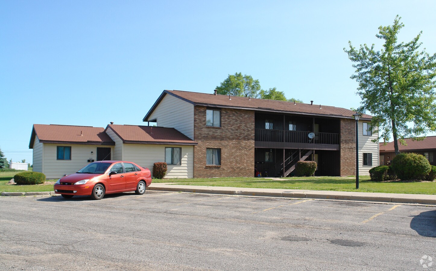 Point North Apartments - Point North Apartments