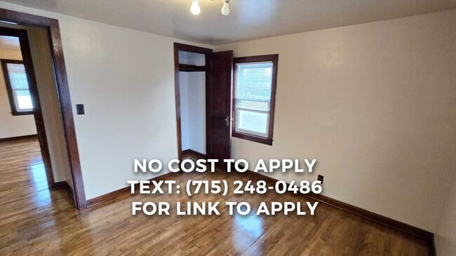 Photo - 441 13th St N