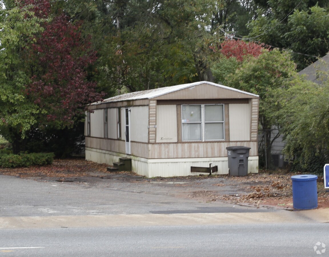 Photo - Heritage Mobile Home Park