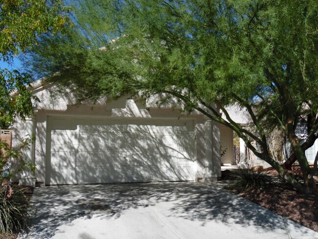 Photo - Desert Shores 3 bedroom with pool!