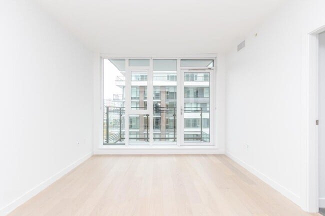 Photo - 1203-3200 Corvette Way Unit 1203