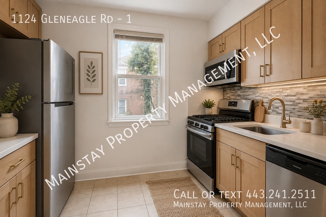 Photo - 1124 Gleneagle Rd Unit 1