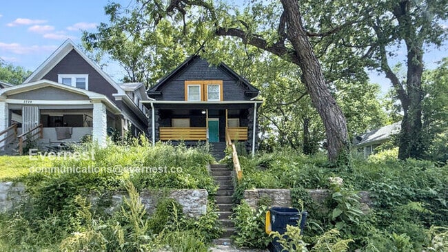 Building Photo - 3731 Olive St Rental