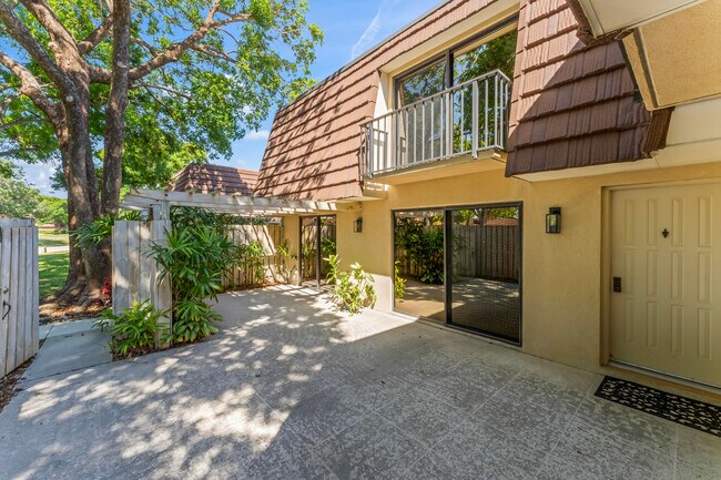 Photo - 1204 12th Ln Townhome
