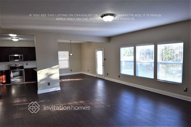 Photo - 1040 Sapphire Dr