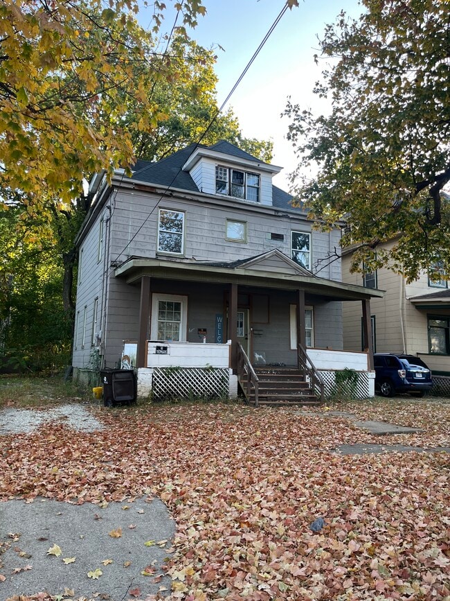 Building Photo - 612 Morton St Rental