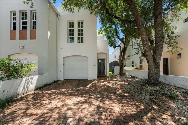 Building Photo - 3125 Paola Dr Rental