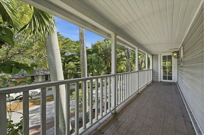 Photo - 459 NE 15th Ave