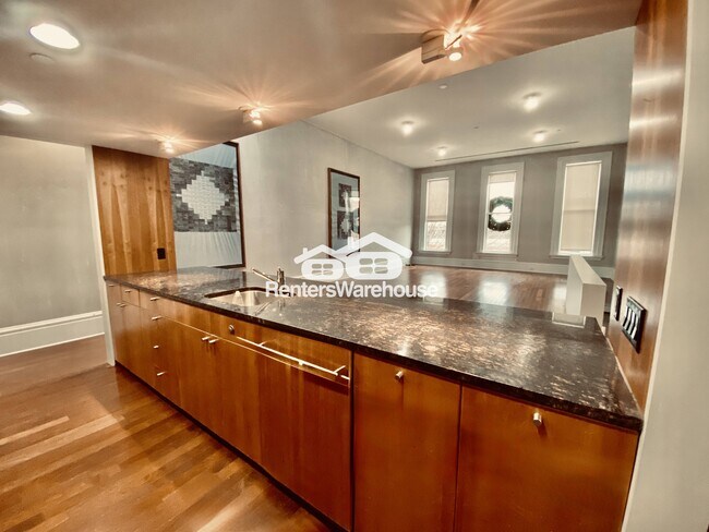 Photo - 520 1/2 Grand Ave