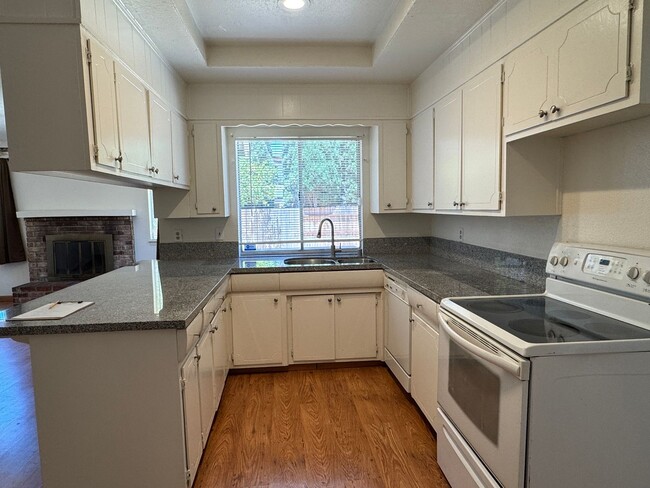 Photo - Large Four Bed, Two Bath Home In North Stockton