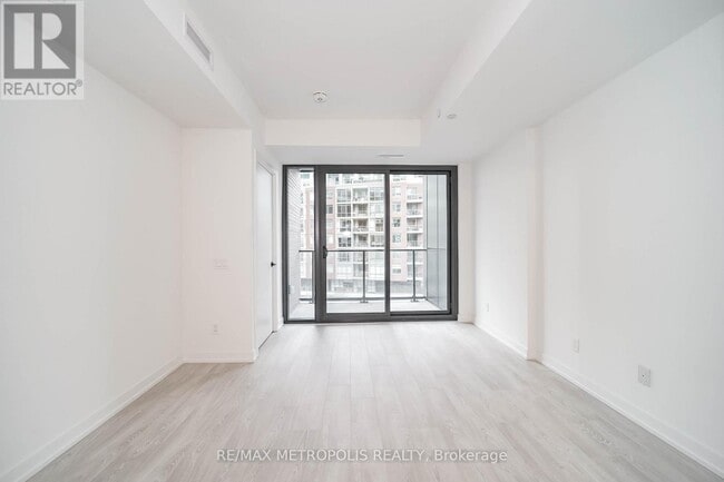 Photo - 35 Parliament St Unité 405