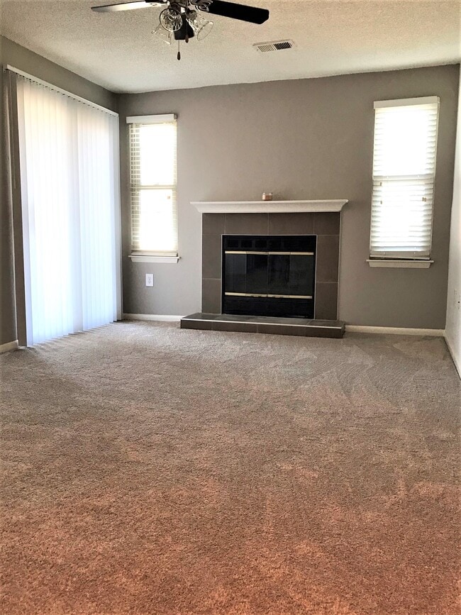 Monroeville Apartments at Belmont Ridge For Rent in Monroeville, PA