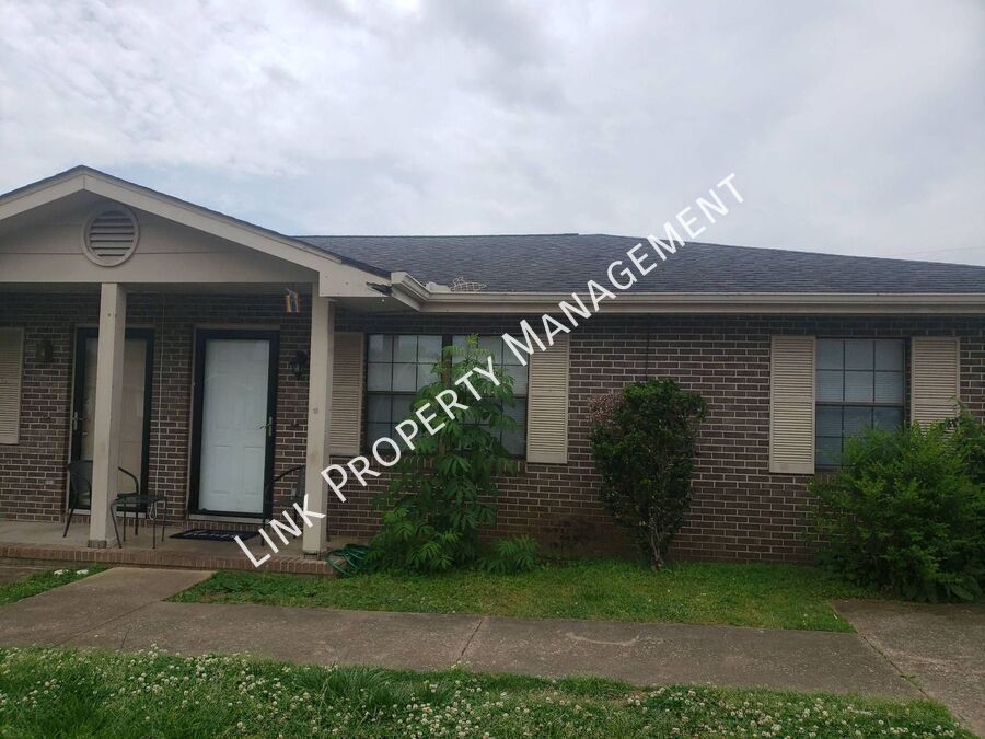 Photo - 5004 N Moore Ln