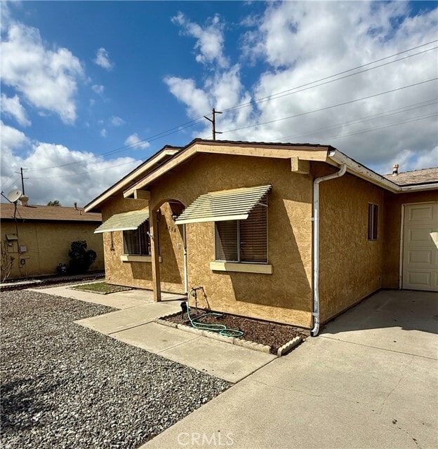2364 San Padre Ave