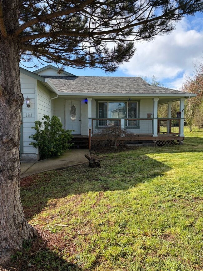 Building Photo - Ranch Style Home in Carlton