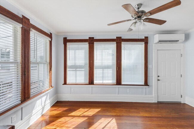 Photo - 532 Fleming St