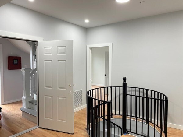 Photo - 27 Linden St Unit 27 Liden Street Apartment 1 Allston