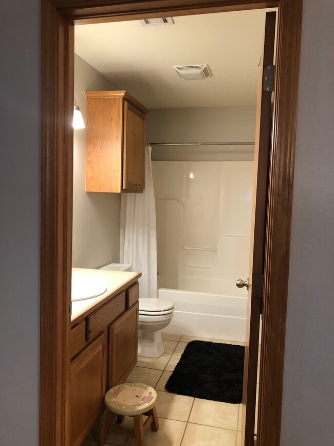 Photo - 2203 S Devin Lea St