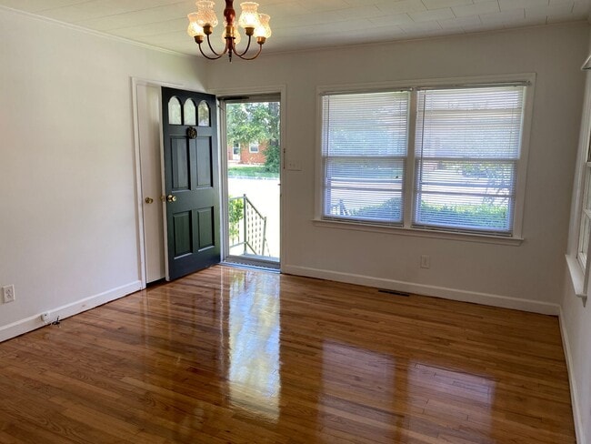 Photo - 109 Jackson St