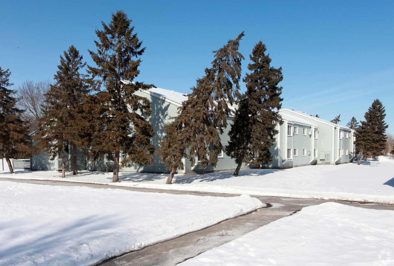 Photo - Brook Gardens Apartments & Townhomes