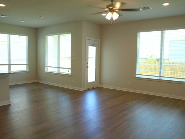 Photo - 4078 Estes Ct
