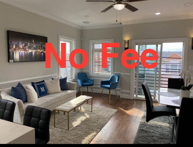 Photo - 586 Liberty Ave