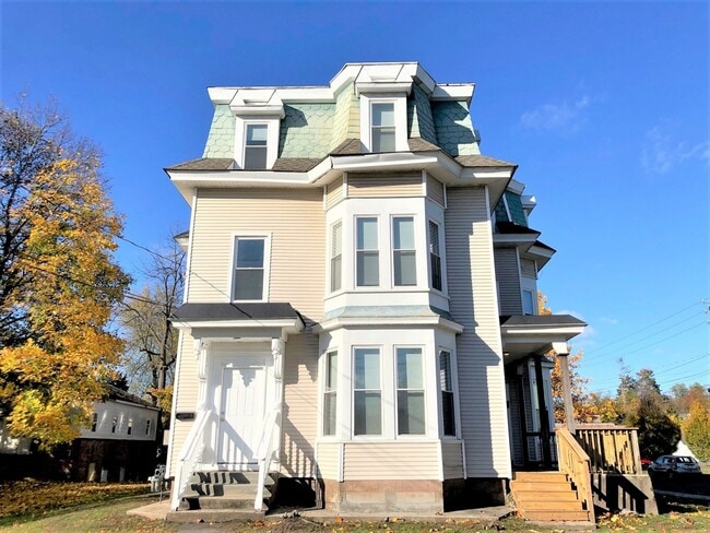 Photo - 11 Noble St Unidad 2nd Fl