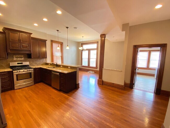 Photo - Renovated House, South Campus OSU, Near Me...