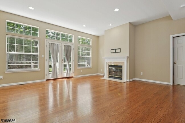 Photo - 48 Landau Rd