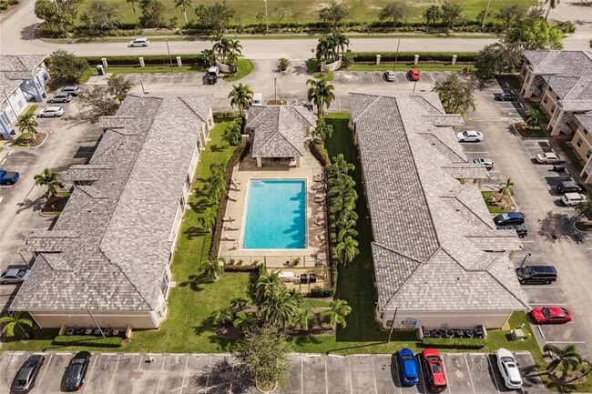 Photo - 8408 Bernwood Cove Loop Unit 1712