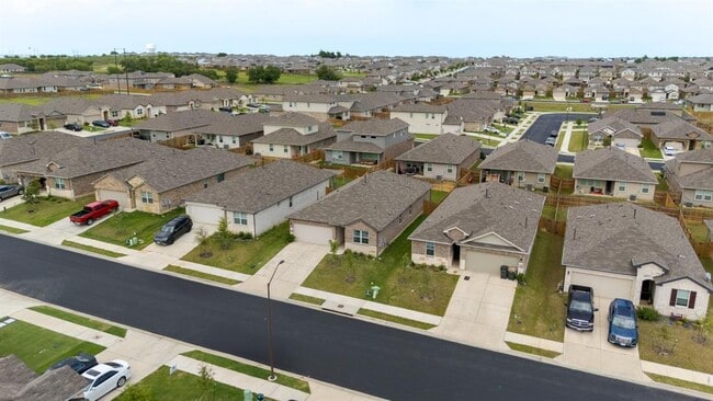 Photo - 117 Mackinac Ln