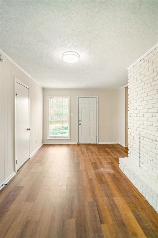 Photo - 3701 Joslyn St