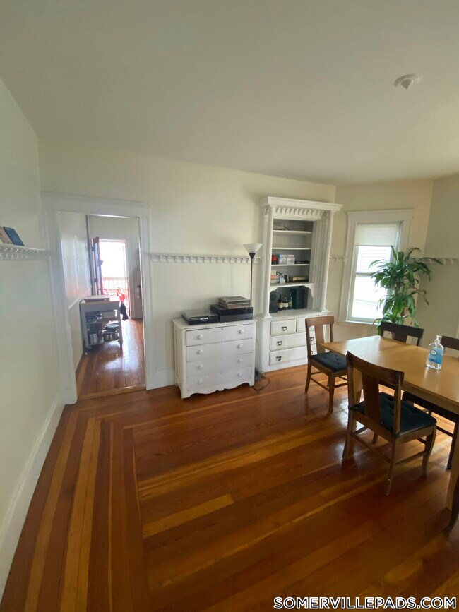 Photo - 19 Warner St Unit 2